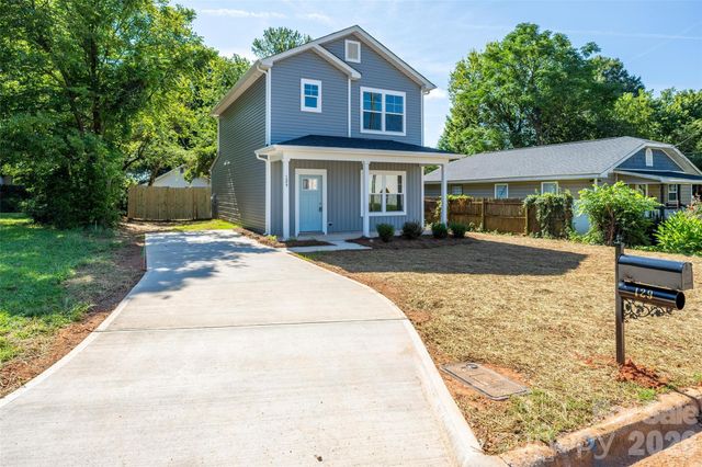 129 Broom Street, Statesville, NC 28677