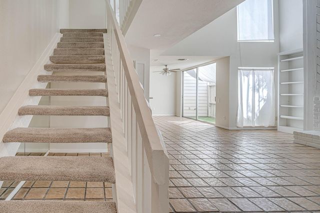 800 Country Place Drive 1301, Houston, TX 77079