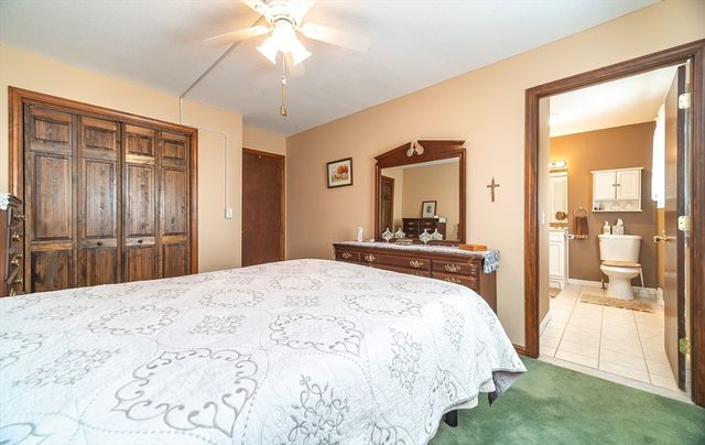 172 Beekman Dr 172, Agawam, MA 01001