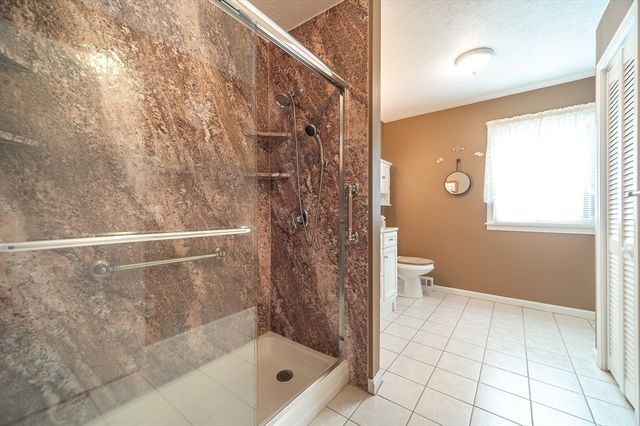 172 Beekman Dr 172, Agawam, MA 01001