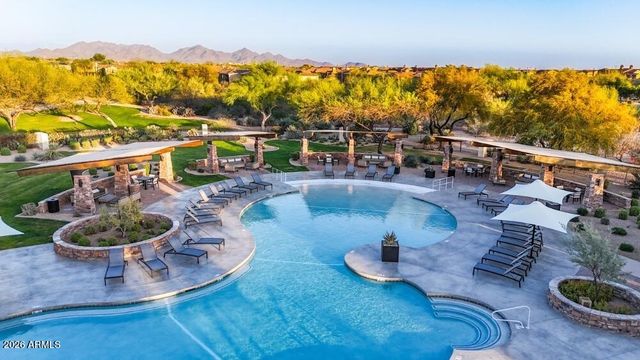 3818 E CREST Lane, Phoenix, AZ 85050