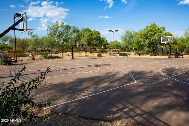 3818 E CREST Lane, Phoenix, AZ 85050