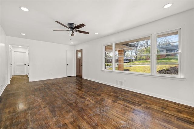 212 Christopher Drive, Gainesville, GA 30501