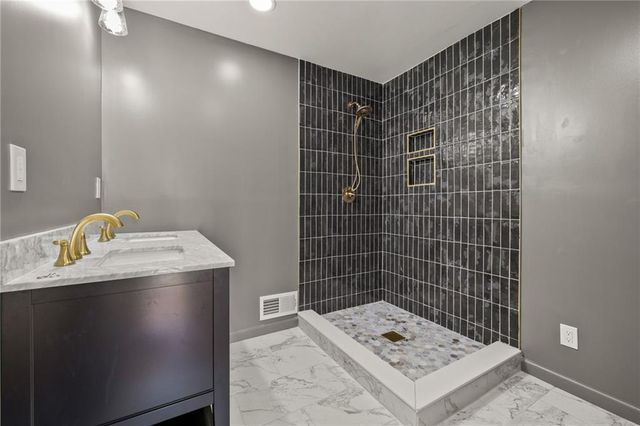 212 Christopher Drive, Gainesville, GA 30501