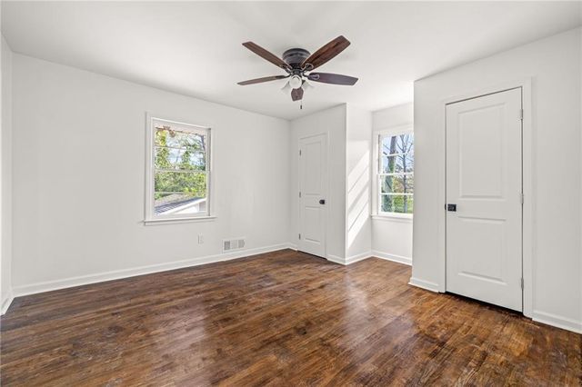 212 Christopher Drive, Gainesville, GA 30501