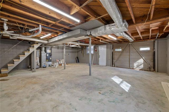 212 Christopher Drive, Gainesville, GA 30501