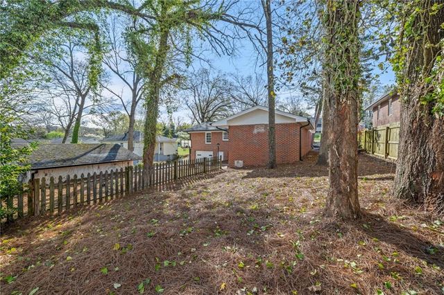 212 Christopher Drive, Gainesville, GA 30501