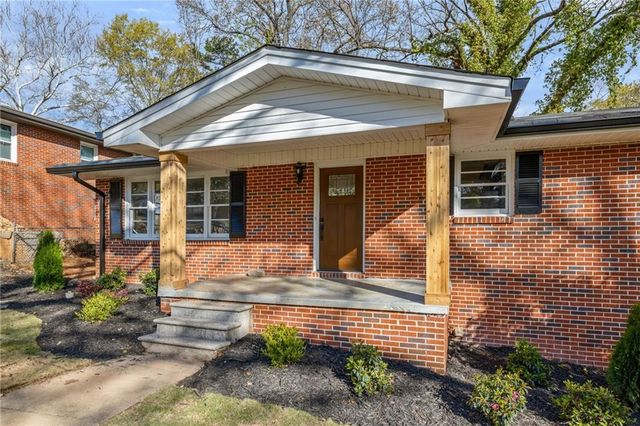 212 Christopher Drive, Gainesville, GA 30501