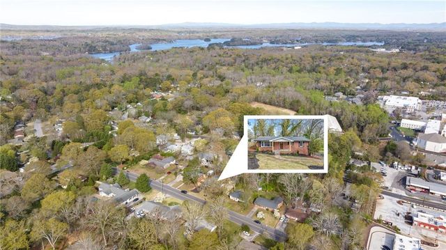 212 Christopher Drive, Gainesville, GA 30501