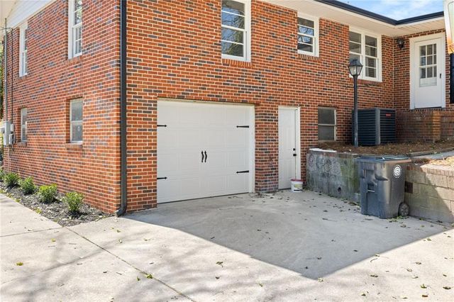 212 Christopher Drive, Gainesville, GA 30501