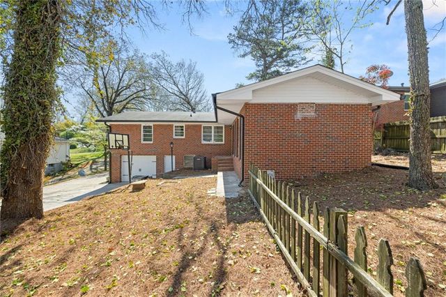212 Christopher Drive, Gainesville, GA 30501