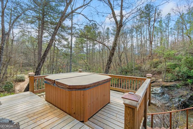 1290 Davis Road, Carrollton, GA 30117