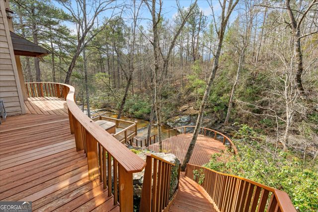 1290 Davis Road, Carrollton, GA 30117