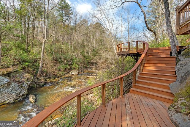 1290 Davis Road, Carrollton, GA 30117