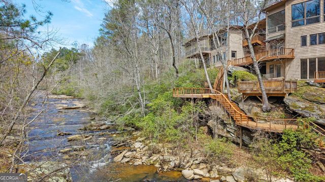 1290 Davis Road, Carrollton, GA 30117