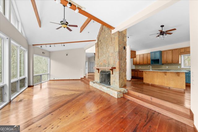 1290 Davis Road, Carrollton, GA 30117