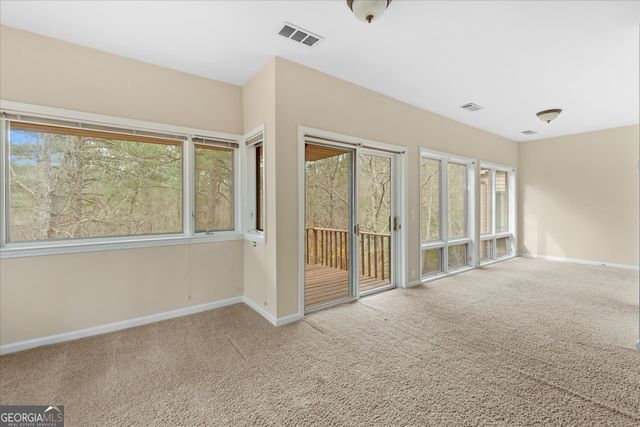 1290 Davis Road, Carrollton, GA 30117