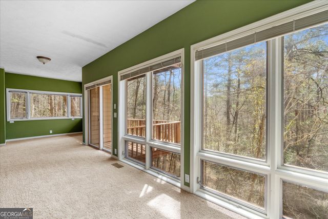 1290 Davis Road, Carrollton, GA 30117