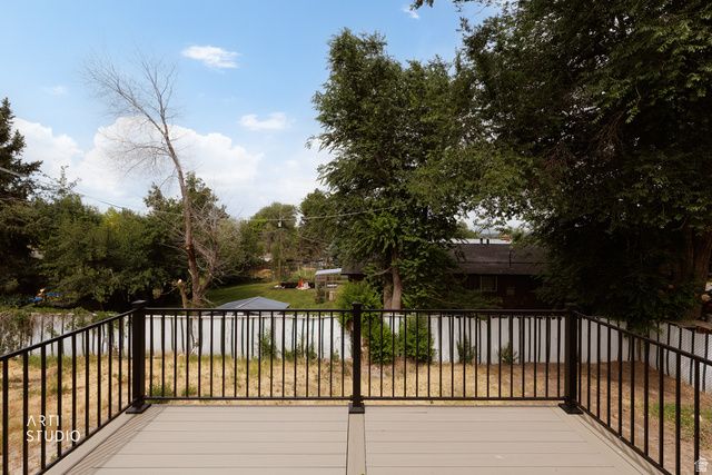 953 N 400 E, Pleasant Grove, UT 84062