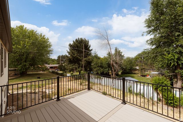 953 N 400 E, Pleasant Grove, UT 84062