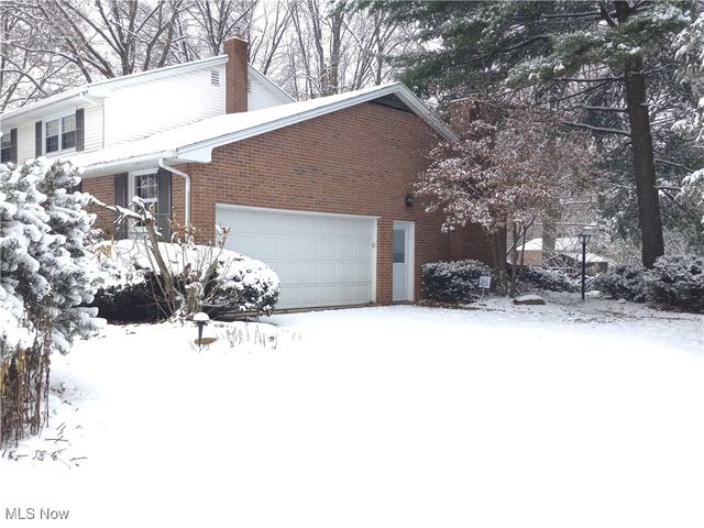 1251 Salway Avenue SW, North Canton, OH 44720