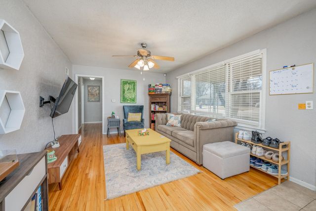 168 Stearns Ave, Haysville, KS 67060