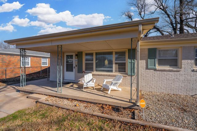 168 Stearns Ave, Haysville, KS 67060