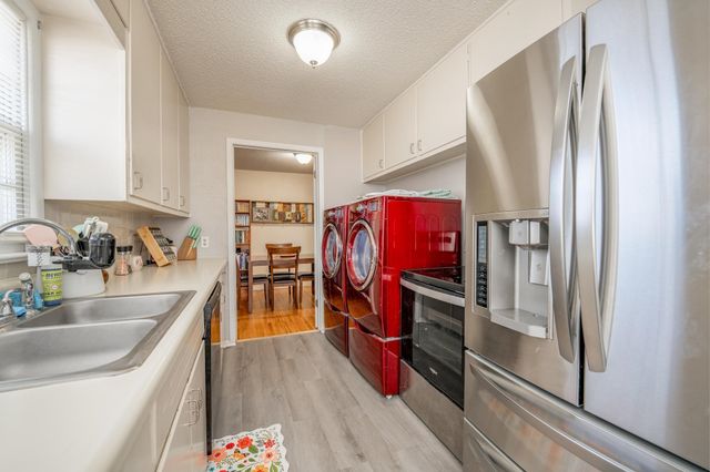 168 Stearns Ave, Haysville, KS 67060