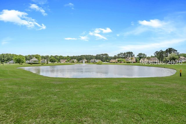 45 Mayfair Dr, Bluffton, SC 29910
