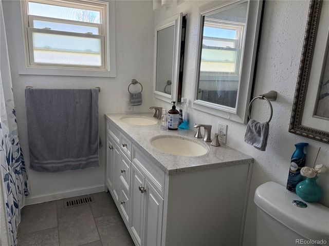 2930 Hawk Street, Denver, CO 80260