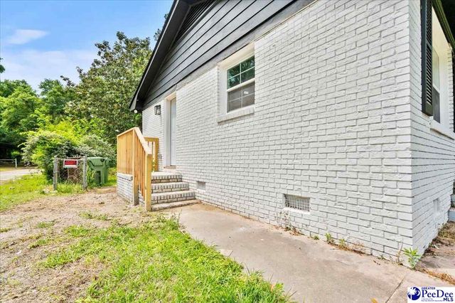 510 Dixie St., Florence, SC 29501