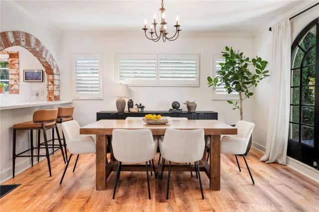 504 N Hill Avenue, Pasadena, CA 91106