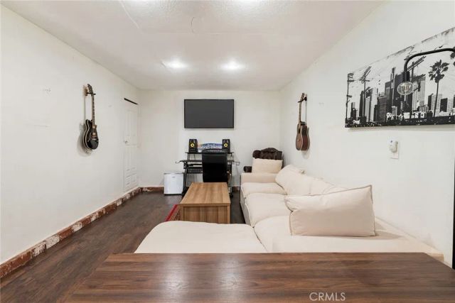 504 N Hill Avenue, Pasadena, CA 91106