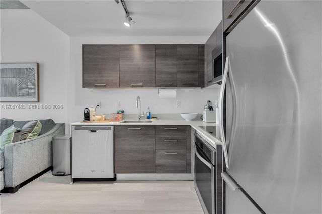 151 SE 1st Street 2109, Miami, FL 33131