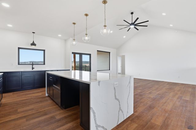 4825 PIKES PEAK CT, Rapid City, SD 57702