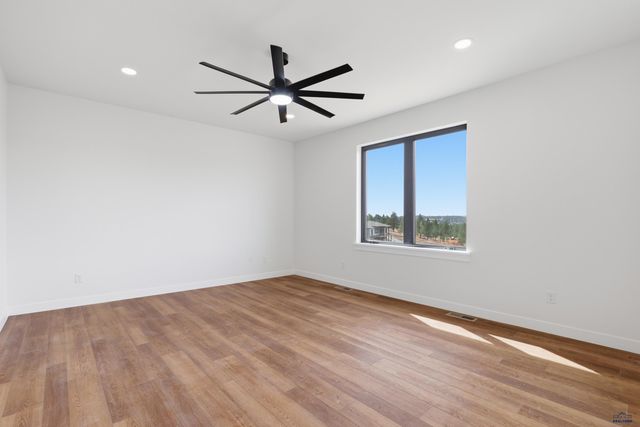 4825 PIKES PEAK CT, Rapid City, SD 57702