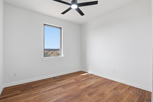 4825 PIKES PEAK CT, Rapid City, SD 57702