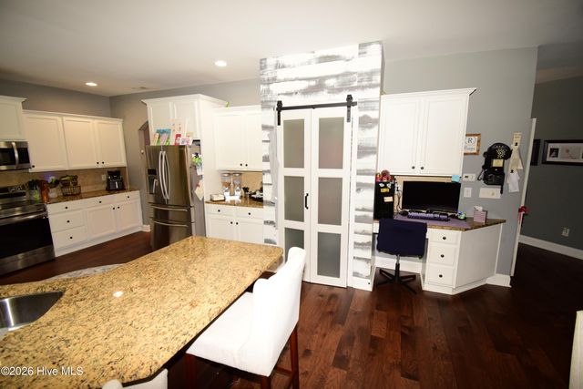 612 Dezi Lane, Hubert, NC 28539