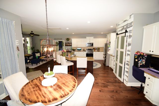 612 Dezi Lane, Hubert, NC 28539