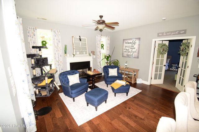 612 Dezi Lane, Hubert, NC 28539