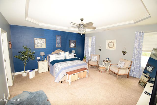 612 Dezi Lane, Hubert, NC 28539