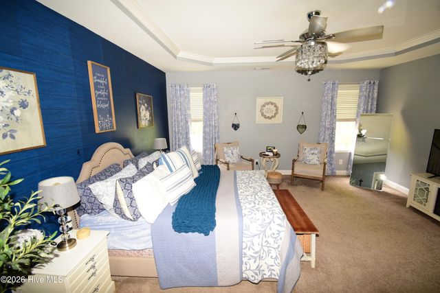 612 Dezi Lane, Hubert, NC 28539