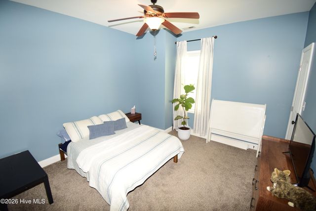 612 Dezi Lane, Hubert, NC 28539