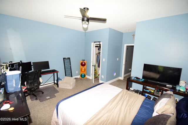 612 Dezi Lane, Hubert, NC 28539