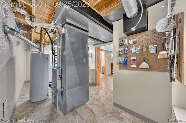 33474 Orangelawn Street, Livonia, MI 48150