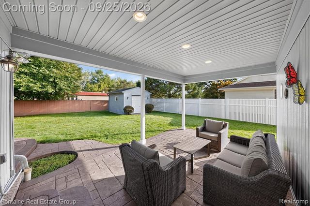 33474 Orangelawn Street, Livonia, MI 48150