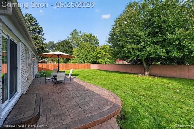 33474 Orangelawn Street, Livonia, MI 48150