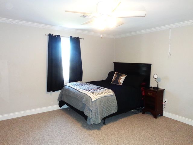 208 Rue De Levert, Raceland, LA 70394