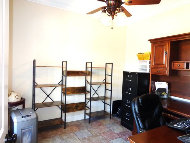 208 Rue De Levert, Raceland, LA 70394