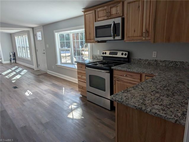 1059 Whitts Road, Madison, NC 27025